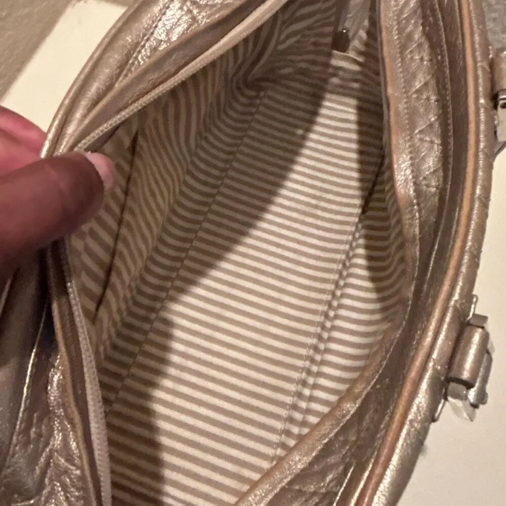 Loewe Amazona 28 Top Handle Handbag Metallic Gold Leather Bold Purse